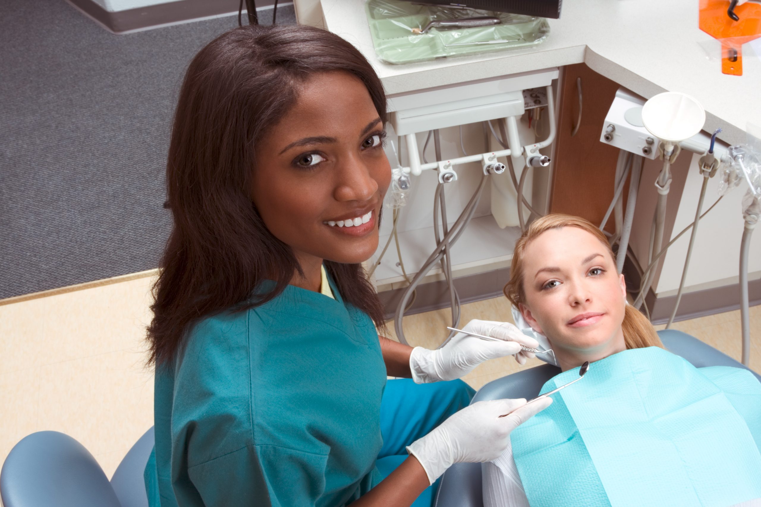 Where Should I Go for Dental Assistant Training? High Desert Medical